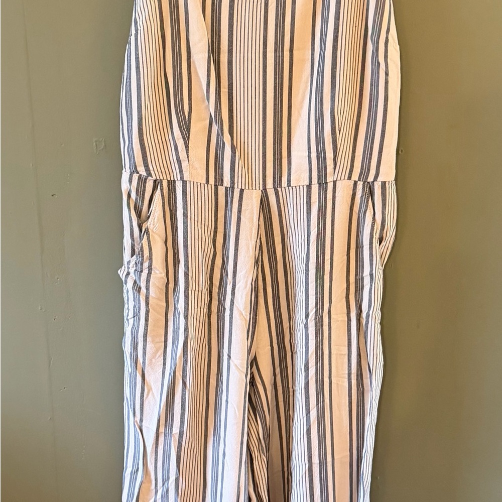 Jessica Striped Sleeveless Jumpsuit in White and Navy
